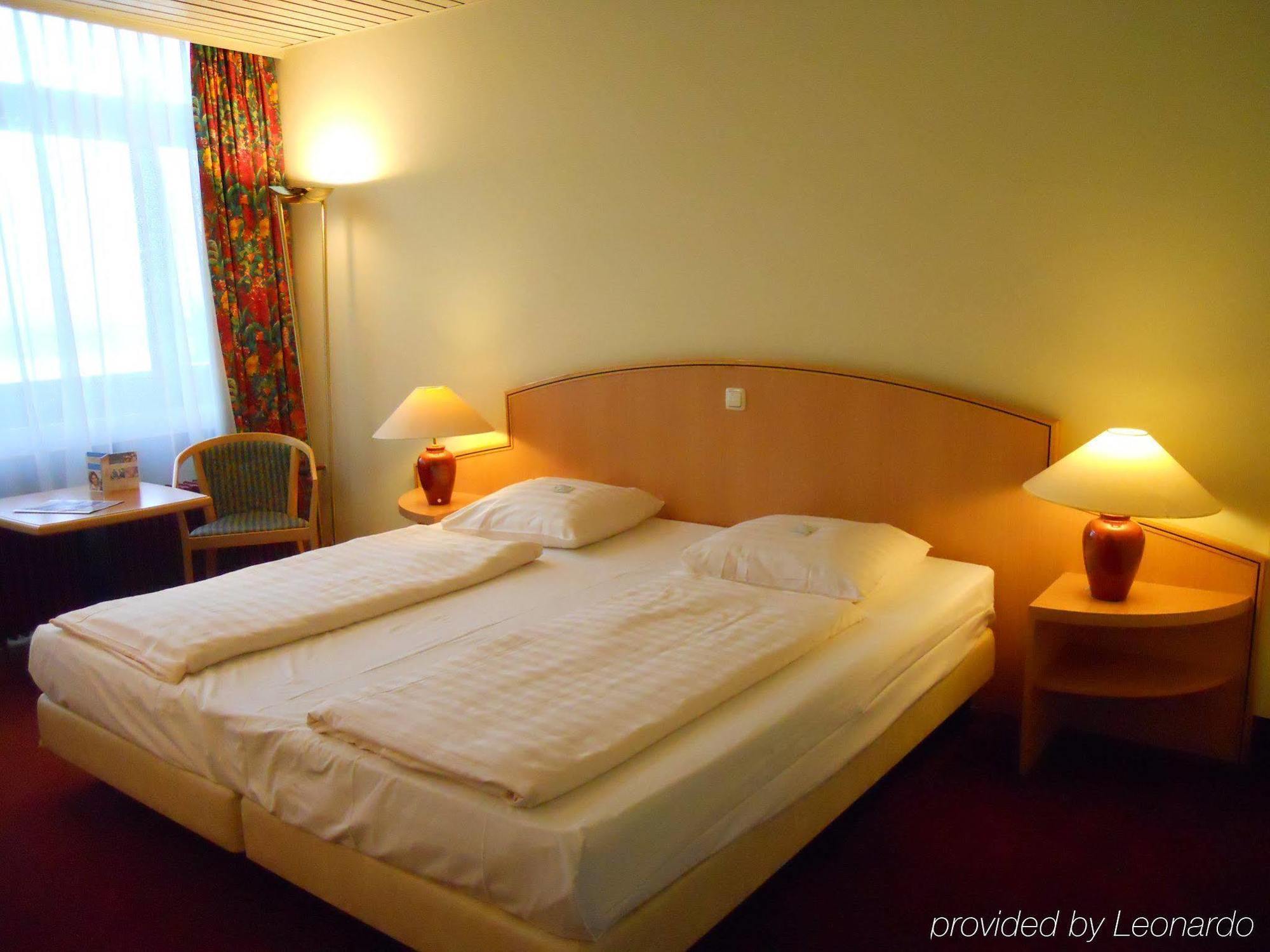 Tulip Inn Maastricht Aachen Airport 部屋 写真